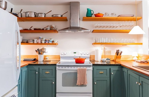 Newport Landing Cottage | A well-appointed cottage tucked away on the Gaspereau Mountain.
