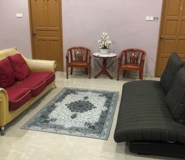 Pasir Mas Apartment | A & Z Roomstay