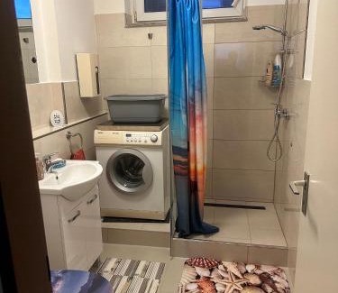 Wuerselen Apartment | Aachen Würselen Schöne Unterkunft mit Balkon