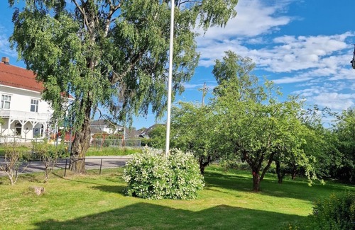Klofta Villa | Aadarsh Villa Rom2