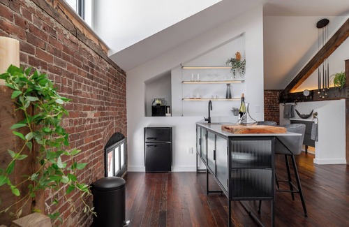 Bucksport Apartment | Abacus Suite at Spofford Lodge