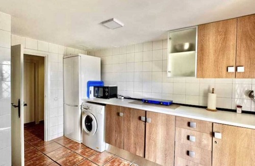 Galapagar Cottage | Abantos-the house in Galapagar. Apartment with direct access to the pool and lawn