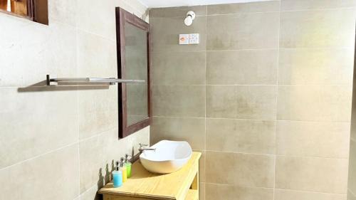Valikamam North House | Abbi Holidays - Keerimalai Cultural Villa