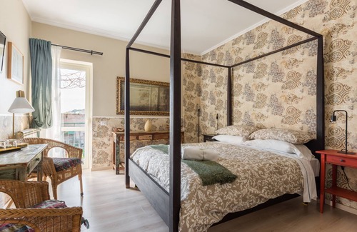 Prenestino-Labicano Bed & Breakfast | Abbraccia Morfeo