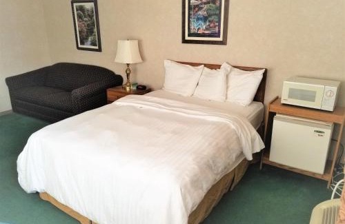 Abbotsford Hotel | Abby Inn