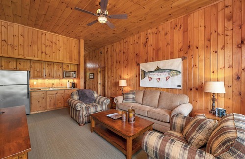 Moultonborough Cabin | Abenaki Lodge - Scenic Views