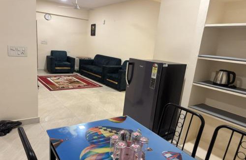 Dwaraka Nagar Hotel | Abhayaa Stays
