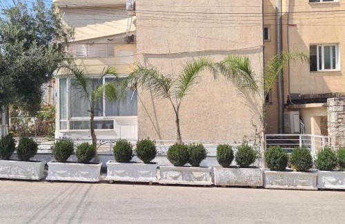 Sarande Hotel | Abi's Suites
