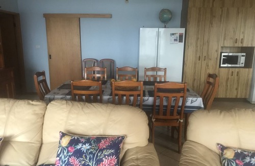 Greenwell Point House | ABSOLUTE WATERFRONT 4 BEDROOM HOUSE SLEEPS 10.