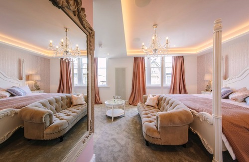 Kirkby Lonsdale Bed & Breakfast | Absoluxe Suites