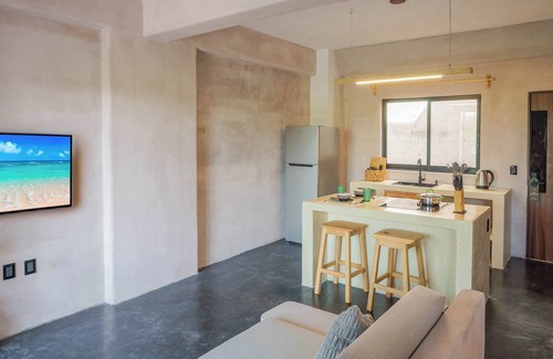 Santa Maria Apartment | AC Bedroom Daily Clean Pool Reliable Wi-Fi
