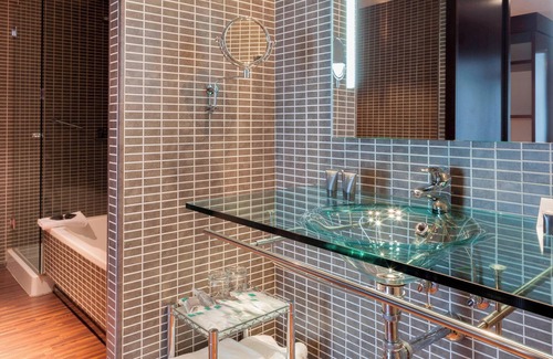 Rejas Hotel | AC Hotel by Marriott Madrid Airport