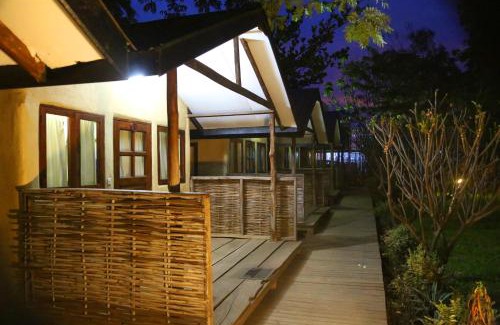 Central Equatoria Resort | Acacia Village