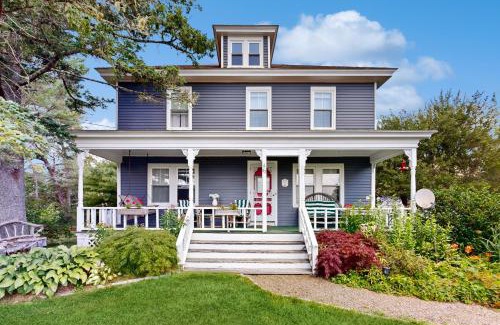 East Sullivan House | Acadia Lights Cottage & Cabin