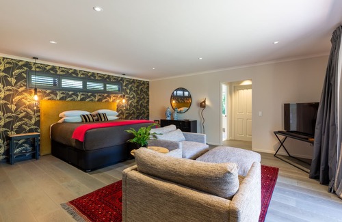 Mapua Bed & Breakfast | Accent House Boutique Bed & Breakfast