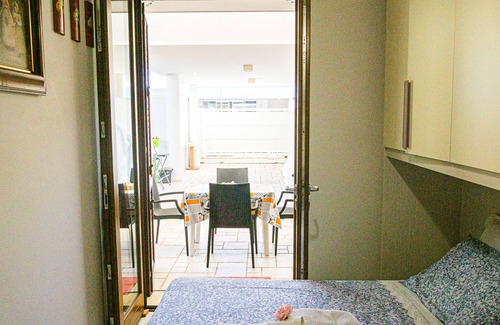 Bisceglie Bed & Breakfast | Access room