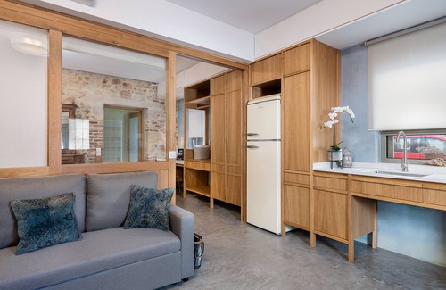 Koum Kapi House | Accessible Ground Floor Apartment