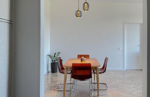 Lamarmora Apartment | Accogliente trilocale a Brescia