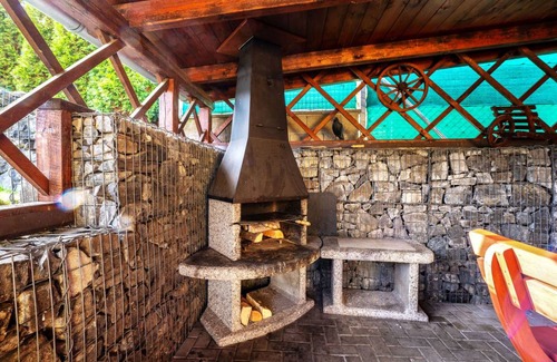 Jilove Other | Accommodation ∙ 3 bedrooms ∙ 18 guests