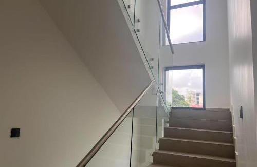 Labadi House | Accra Villa around Embassy area