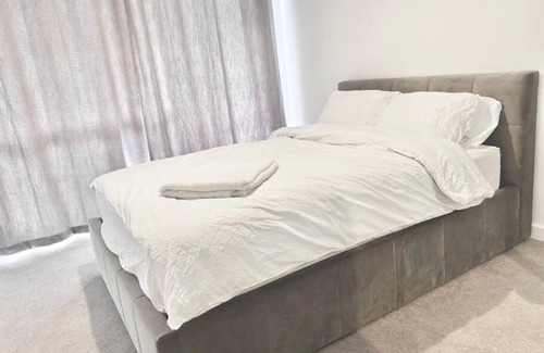 Thames Apartment | Ace Apartments
