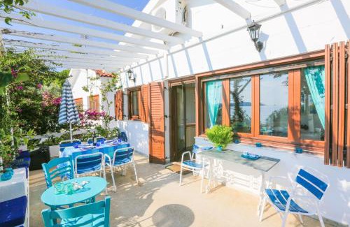 Achladies Apartment | Achladies Beach Apartment