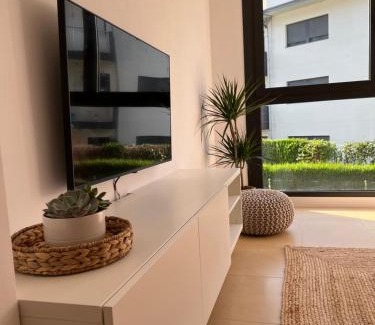Ramales de la Victoria Apartment | Acogedor apartamento con piscina y parking en Ramales