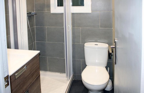 Mollet del Valles Apartment | Acogedor Apartamento Cerca de Barcelona