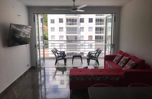 Girardot Apartment | Acogedor apartamento en Girardot: Aqualina Orange