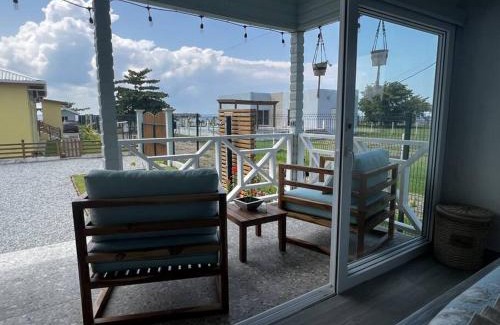 Omoa Villa | Acogedora Cabaña con Piscina y kiosco de playa