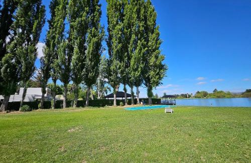 Las Cabras House | Acogedora Casa Frente al Lago Rapel