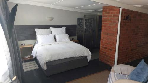 Underberg Apartment | Acorns and Quackers Self Catering
