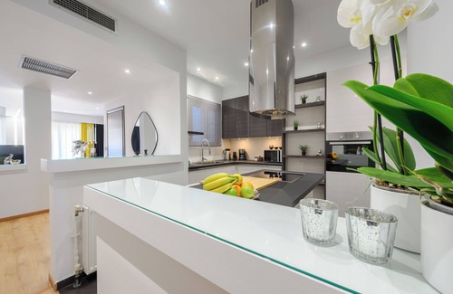 Makrigianni Apartment | Acropolis View Deluxe Penthouse & Luxury Apartments