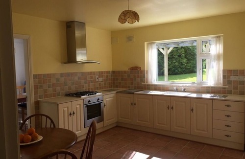 Killarney House | ACTIVITY HOLIDAY ROOMS FOR GIRLS CYCLING AND MORE