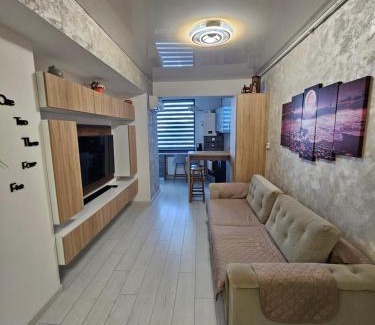 Mamaia-Sat Apartment | Adam and Eva Nest