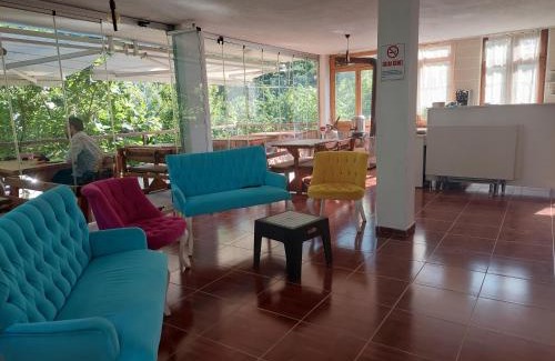 Borcka House | Adas Dağ Evi & Restaurant