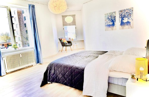 Bronderslev Apartment | aday - 4 bedrooms holiday apartment in Bronderslev