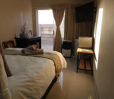 Colchester House | Addo River Den