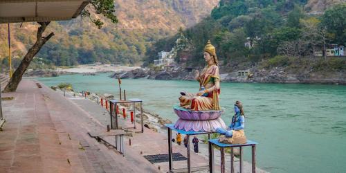 Tapovan House | Adi Yoga Ashram