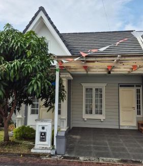 Garut Villa | adinda syariah H-1 Villa Anggrek Jl Proklamasi