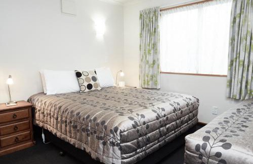 Invercargill Hotel | Admiral Court Motel & Apartments