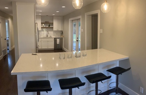 Allandale House | Adorable spacious 1300 sq ft, 2 BR home with huge fenced yard, great location