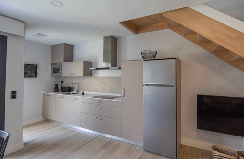 Poo Apartment | Adosado-duplex Marea Baja 1; Zona Playa, Ideal Familias, Parejas y Amigos