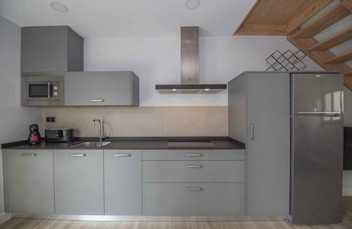 Poo Apartment | Adosado-duplex Marea Baja 3 ; Zona Playa, Ideal Familias, Parejas y Amigos