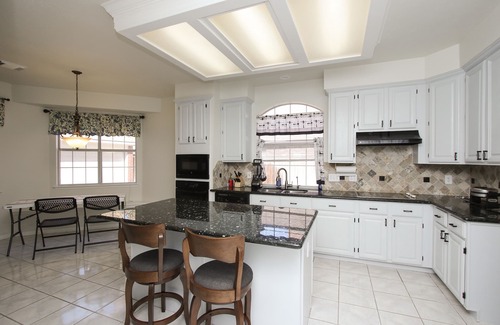 FM 1960 House | Aduke Villa: Big and Beautiful Inside Out. 3.13k sq ft 4/3.5/3 keyed garage