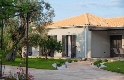Lefkada Town Villa | Aerinos private villa