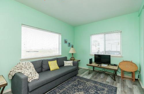 Corpus Christi Apartment | Affordable family condo -walking distance to beach by Mustang Island, Sleeps Four, 2025 Traveler Award