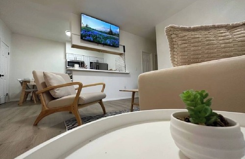 Rotterdam Apartment | Affordable Stay Near Proctors-A3
