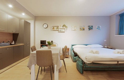 Affori House | Affori M3 - Modern and Cozy Studio Apartment