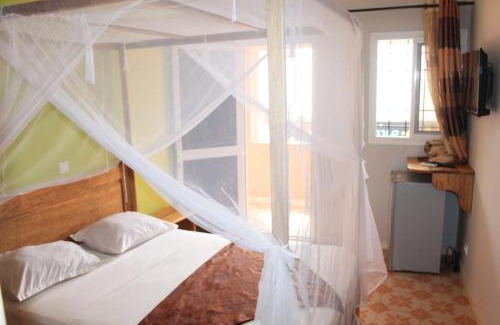 La Somone Hotel | Africa 6 Plage